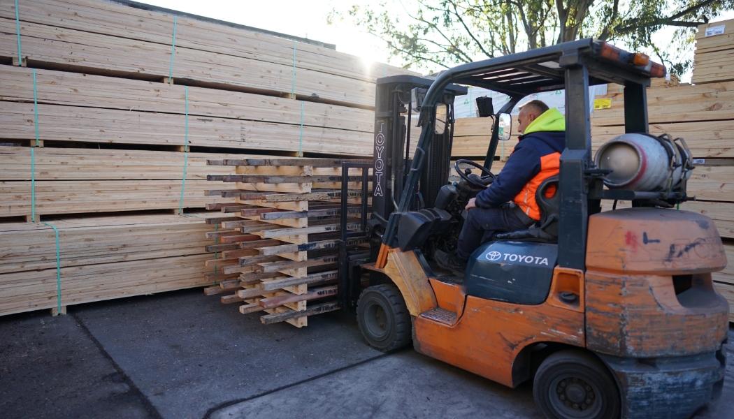 pallets-galore-no-need-to-panic