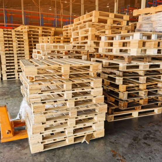 Custom Hybrid Pallets