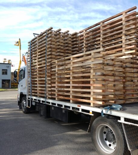 Custom Hybrid Pallets