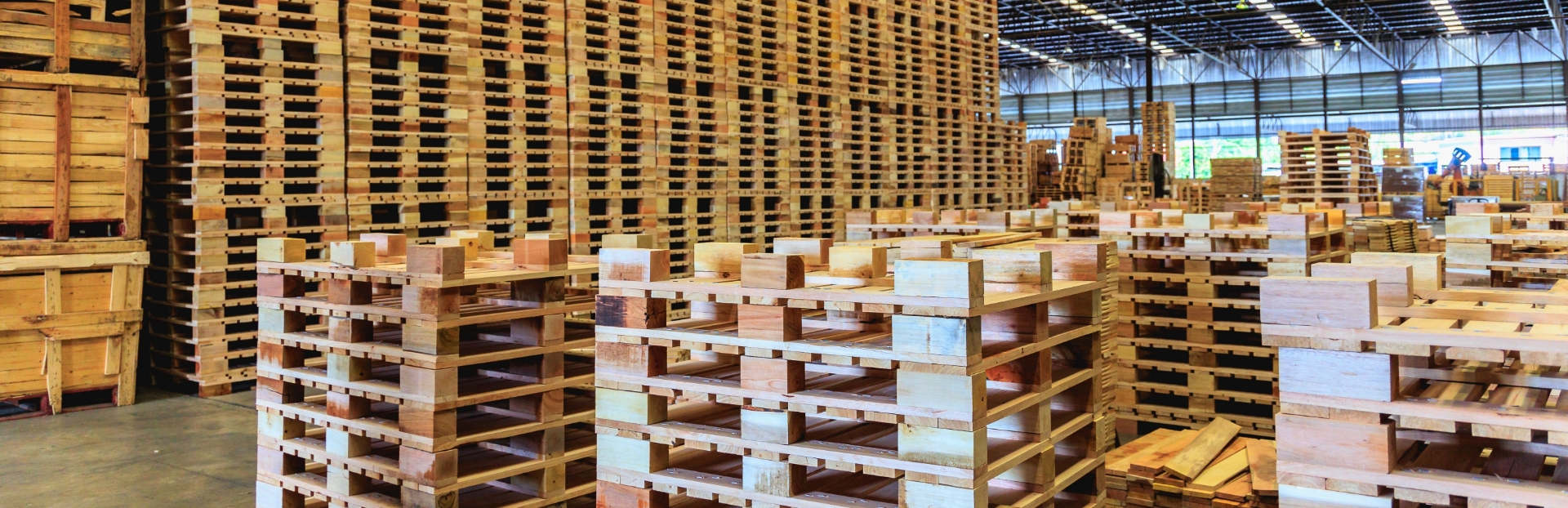 custom-pallets-banner